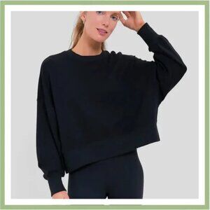 TUCKERNUCK SPORT Black Cropped Oliver Pullover